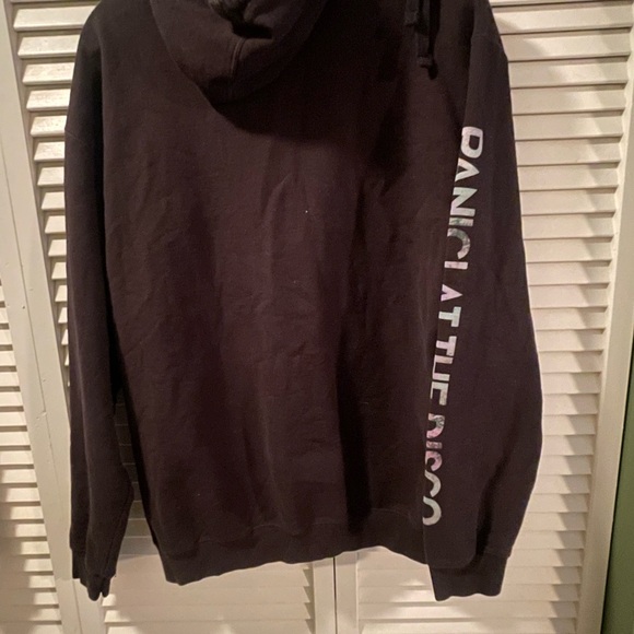 Panic At The Disco Hoodie Size Large Trinity Logo Front PATD on Arm Modern Cut - Picture 4 of 4